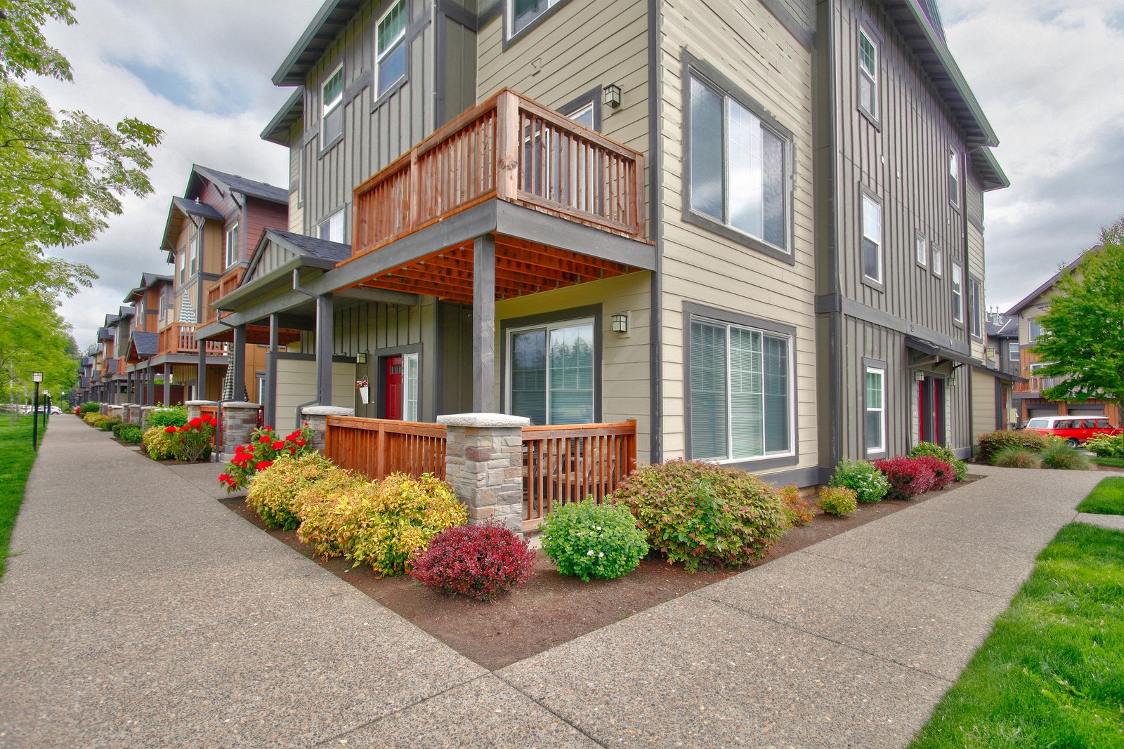 Creekview Crossing Apartments in Sherwood, OR